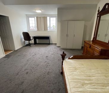 Room in a Shared House, Beresford Road, M13 - Photo 6