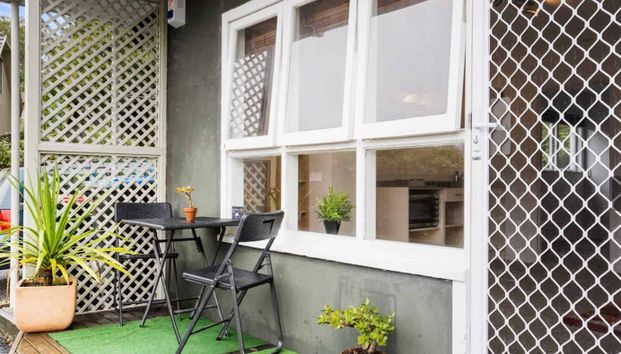 Charming 1-Bedroom Unit in Remuera - Water Included ! - Photo 1