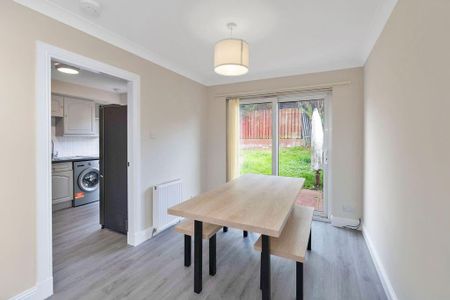 3 bedroom terraced house to rent - Photo 4