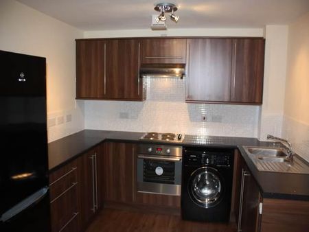 2 bedroom flat to rent - Photo 4