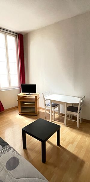 Location Appartement 1 pièce 19m² - Photo 1