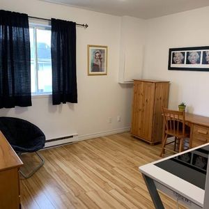 logement 4 1/2 - Photo 2