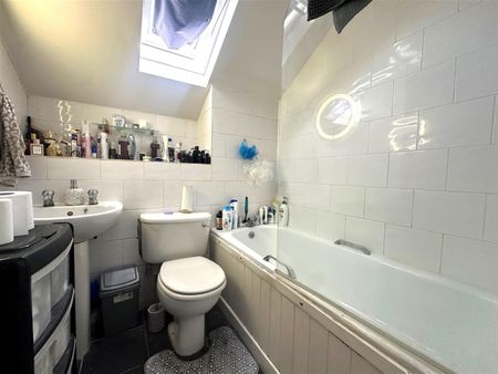 Hagden Lane, Watford - Photo 4