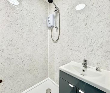 2 bedroom maisonette to rent - Photo 6