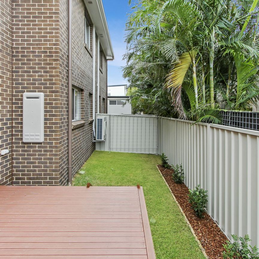 3/90 Morgan Street, Merewether NSW 2291 - Photo 1