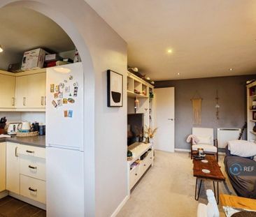 2 bedroom flat to rent - Photo 6