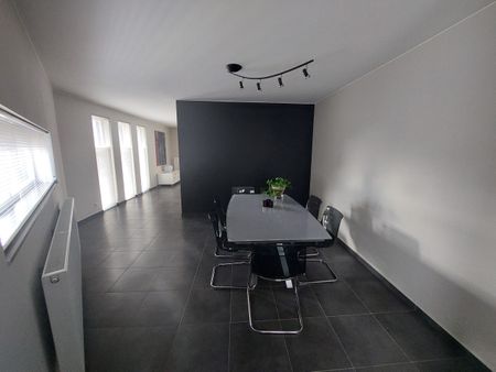 Instapklare energiezuinige woning met garage in Beveren-centrum - Foto 2