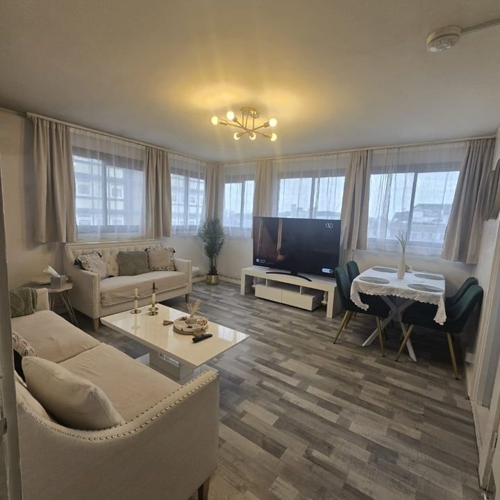 1 Bed Flat, Ingestre Court, W1F - Photo 1