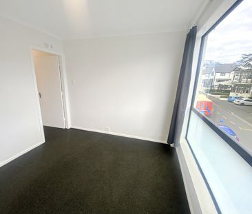 Apartment Living - Photo 6