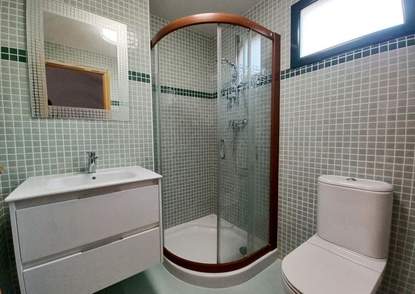 FOR RENT: SPACIOUS AND ELEGANT 4-BEDROOM BUNGALOW FOR LONG TERM