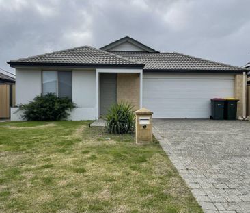 6 Canunda Way, YANCHEP WA 6035 - Photo 1