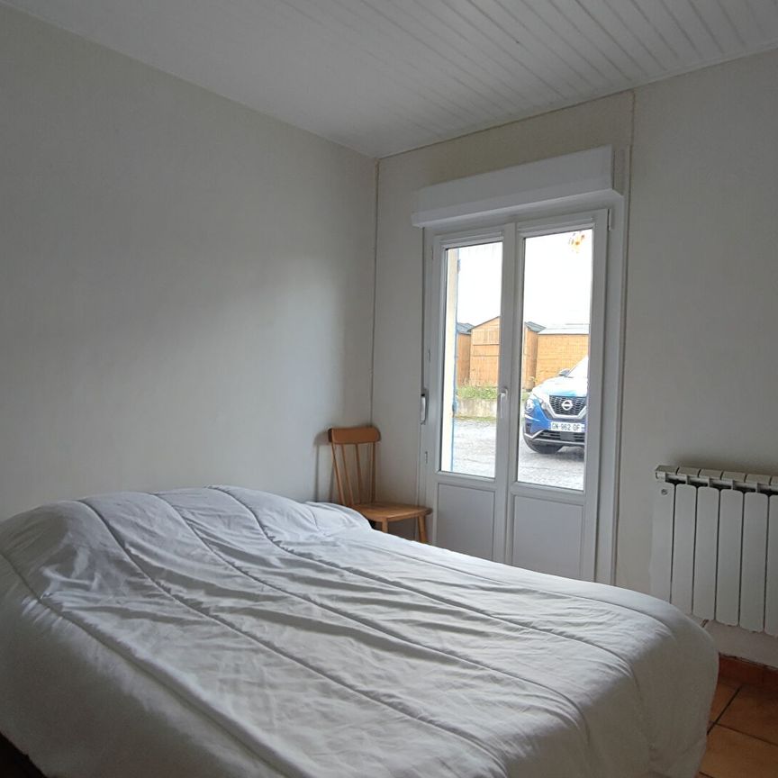 À louer : Appartement meublé 2 pièces en rez-de-chaussée à Laigneville, - Photo 1