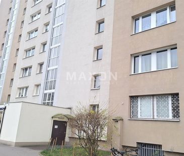 Tuż przy metrze - Фото 4