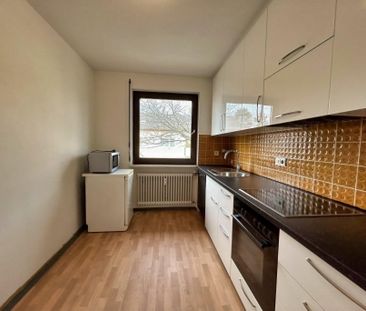 Lichtdurchflutete 3-Zimmer-Wohnung mit Balkon und optimaler Raumauf... - Foto 1