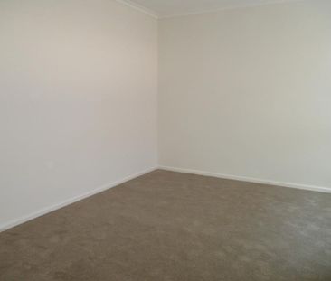 2/46 Rosstown Rd, Carnegie VIC 3163 - Apartment For Rent | Domain - Photo 4