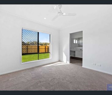 🏡 30 Mahogany Street, Burpengary – Modern Family Living in a Conven... - Photo 2