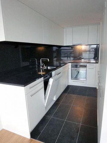 2.5-ZW à 62 m² im 7. OG mit Balkon - Foto 3