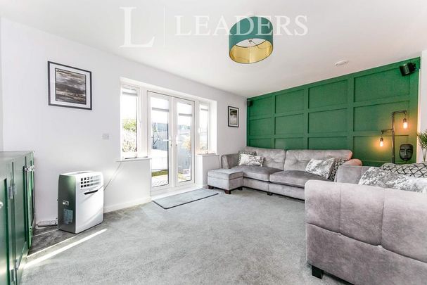 4 bedroom house to rent - Photo 1