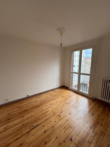 Appartement 2 pièces à louer St Étienne - 42000 / Réf: 117 - Photo 2