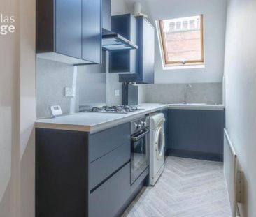 1 bedroom flat to rent - Photo 6