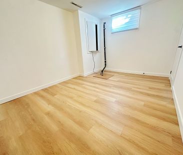 For Lease - 2417 Mississauga Road Unit# Basement, Mississauga, Ontario - Photo 3