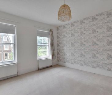 6 bedroom terraced house to rent - Photo 5