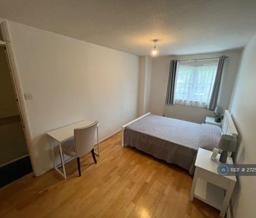 1 bedroom in a house share to rent - Photo 3