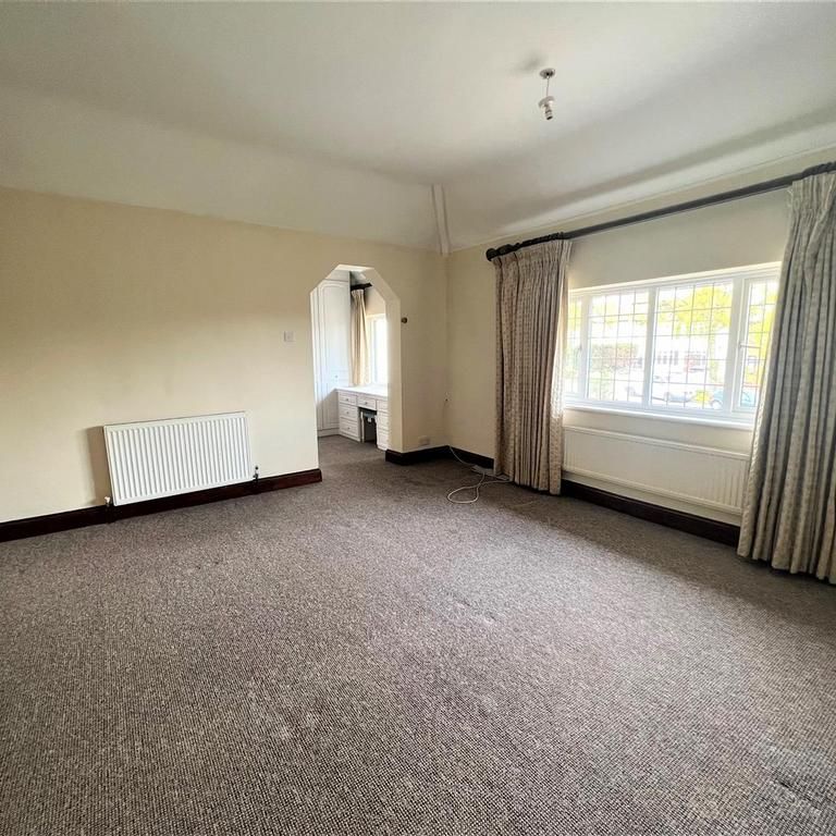 5 bedroom detached house to rent - Photo 1