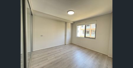 Two Bedroom plus Study Nook For Lease - Photo 3