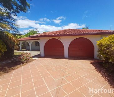 4 Saunders Street, Point Vernon, Qld 4655 - Photo 3