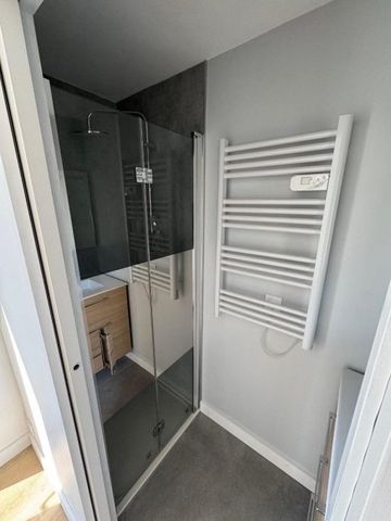 Maison à louer, 6 pièces - Angers 49100 - Photo 2