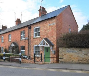 3 bedroom end of terrace house to rent - Photo 2