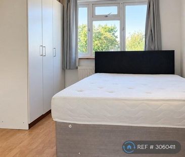4 bedroom terraced house to rent - Photo 6
