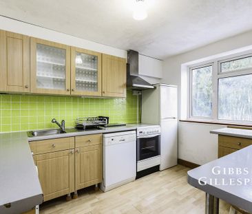 3 bedroom flat to rent - Photo 5