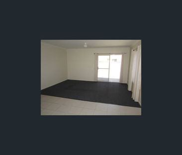 2/24 Ophir Street, Golden Square, Vic 3555 - Photo 2