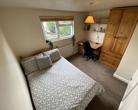 5 Bedrooms, 12 Irving Road – Student Accommodation Coventry - Photo 3