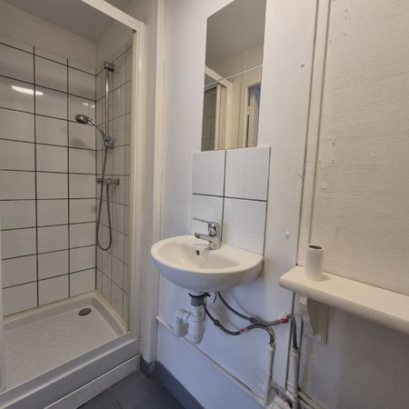 Location Appartement 1 pièce 21m² LILLE 59260 - Photo 3