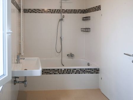 Reihenhaus mit Garten, Terrasse und Loggia! - Photo 3