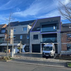 Ruim duplex-nieuwbouwappartement met 3 slpks, terras en garage - Photo 3