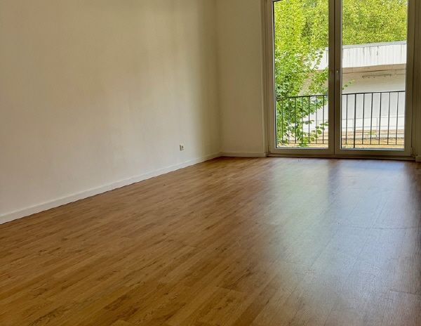 Viel Platz samt großer Terrasse für Sie! - Photo 1