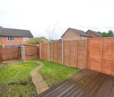 2 bedroom semi-detached house to rent - Photo 3