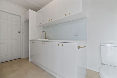 RENOVATED, FOUR BEDROOM HOME WITH OVERSIZED BACKYARD - Photo 5