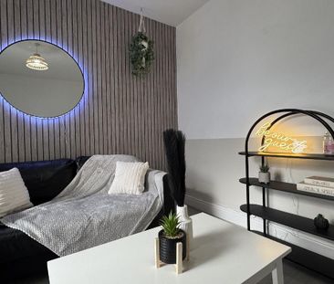 4 bedroom house to rent - Photo 1