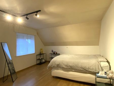 ALLEENSTAANDE WONING MET 3 SLAAPKAMERS | TUIN | GARAGE - Foto 3