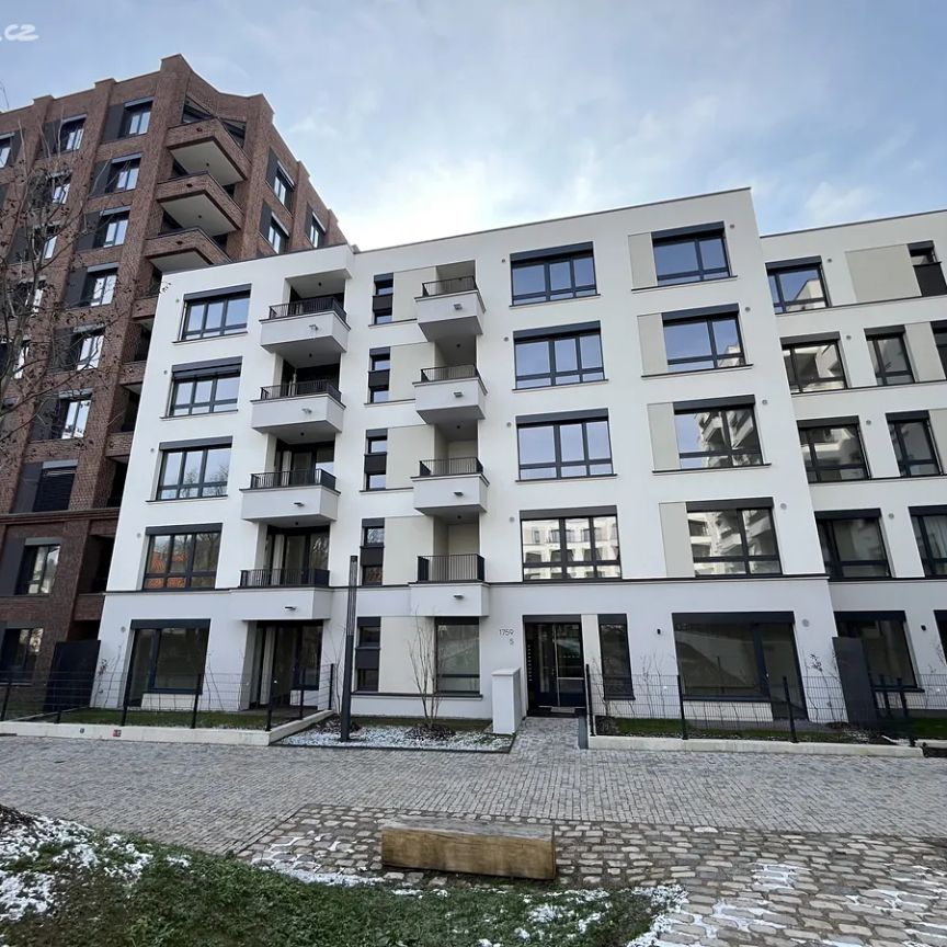 Pronájem bytu 2+kk 39 m² - Photo 1