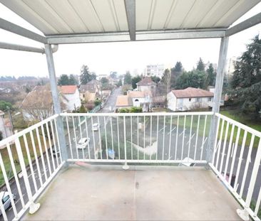 Location Appartement 4 pièces 79m² MACON 71000 - Photo 5