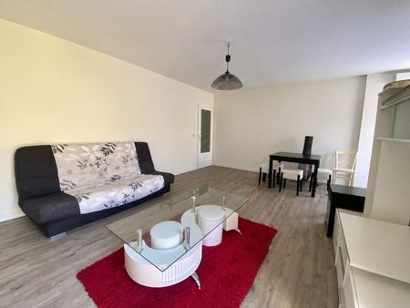 Location Appartement 2 pièces 59m² ORLEANS 45000 - Photo 3