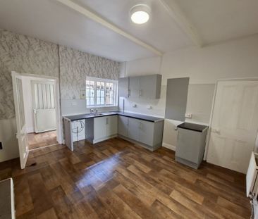 Main St, Ottringham - Photo 4