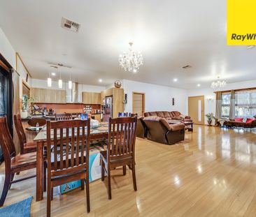 8A Goldie Place, Kambah ACT 2902 - House For Rent | Domain - Photo 2