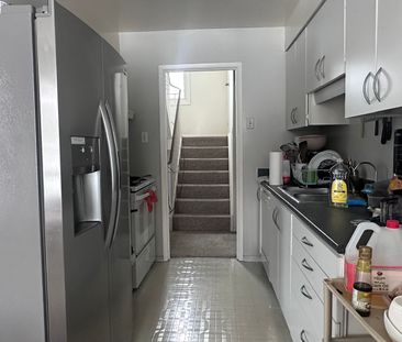 For Lease - 433 Keats Way Unit# 1, Waterloo, Ontario - Photo 6